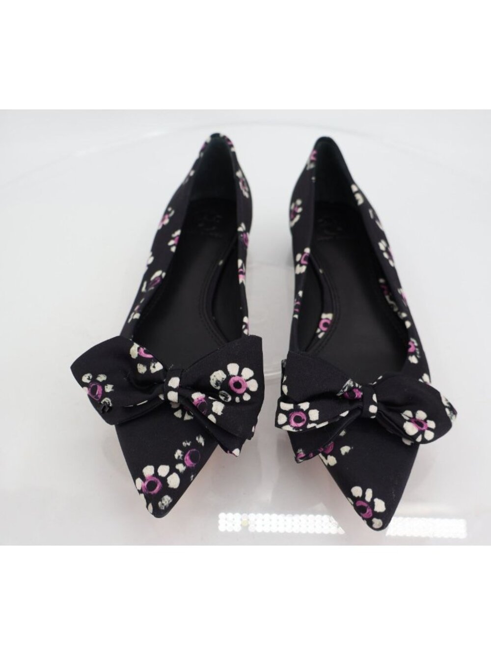 Tory Burch Rosalind Ballet Flats Women's Size 5 Black Floral Satin Bow Pointed - Picture 4 of 8